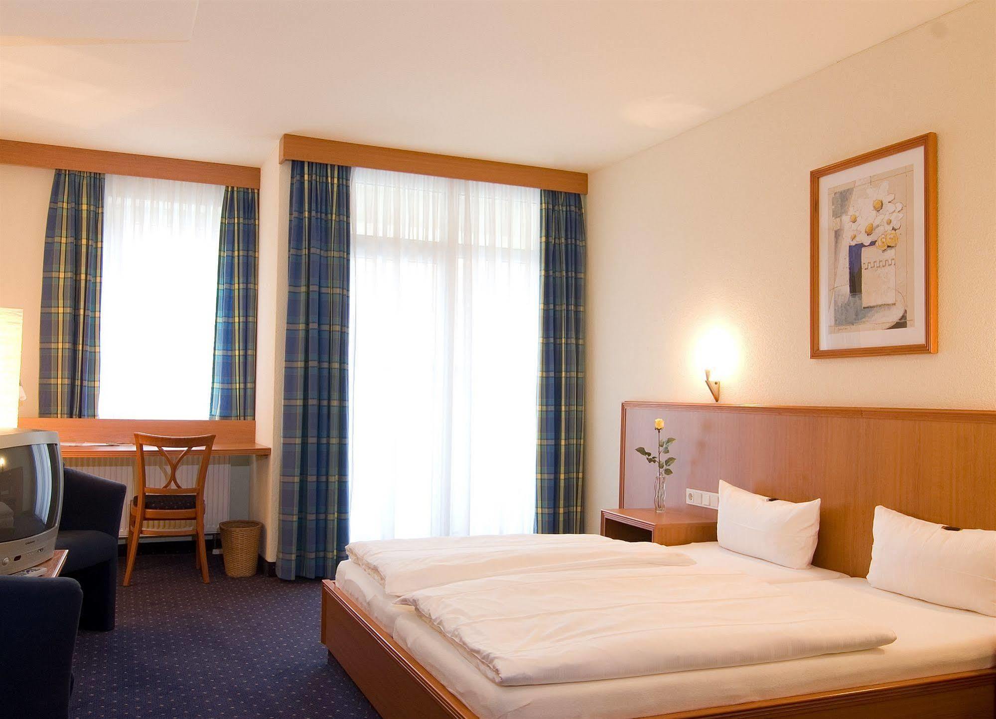 Hotel Kempf Dirmstein Eksteriør bilde
