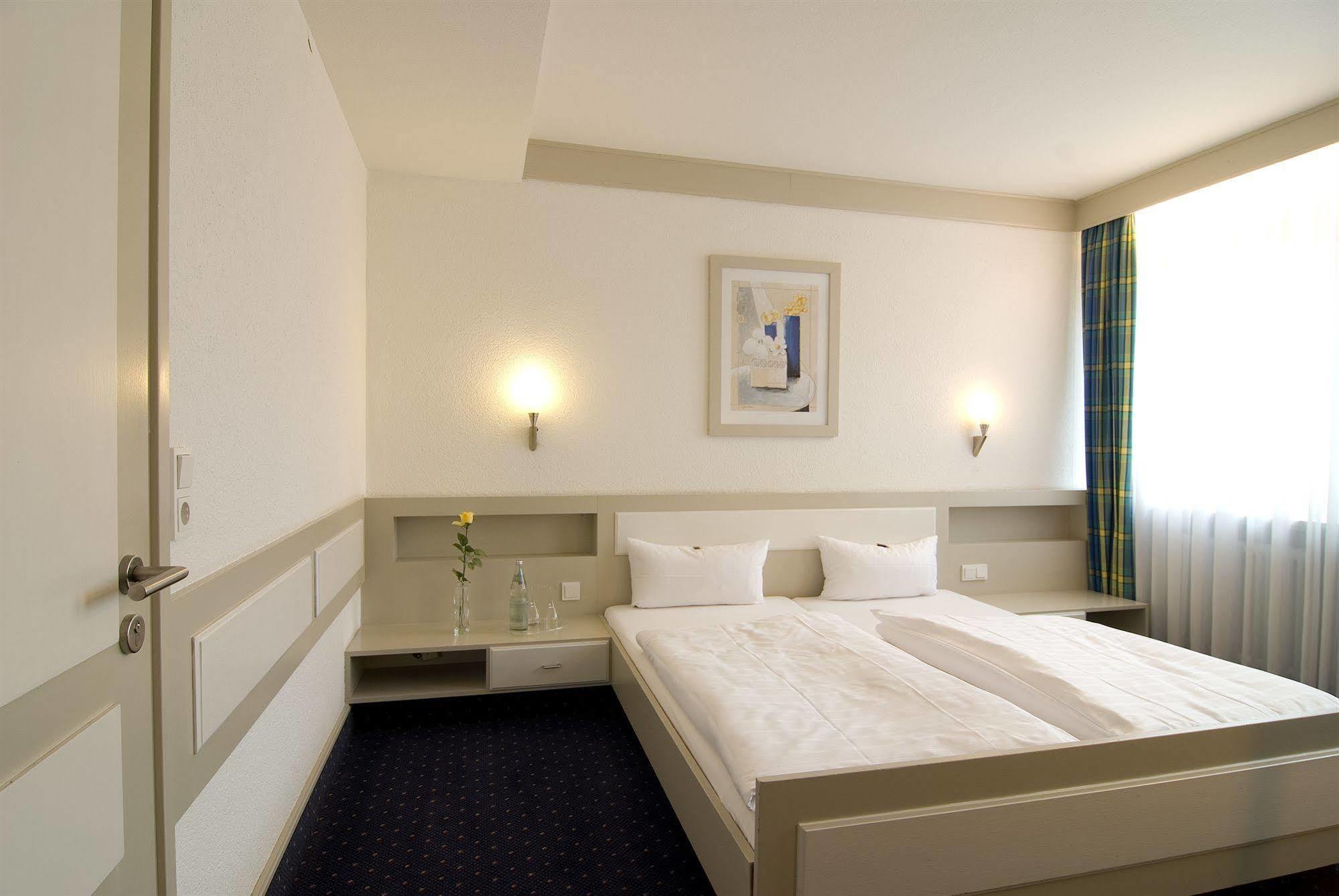 Hotel Kempf Dirmstein Eksteriør bilde